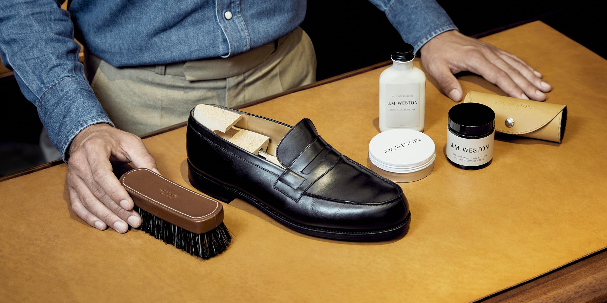 L'art de l'entretien des chaussures en cuir lisse et grainé