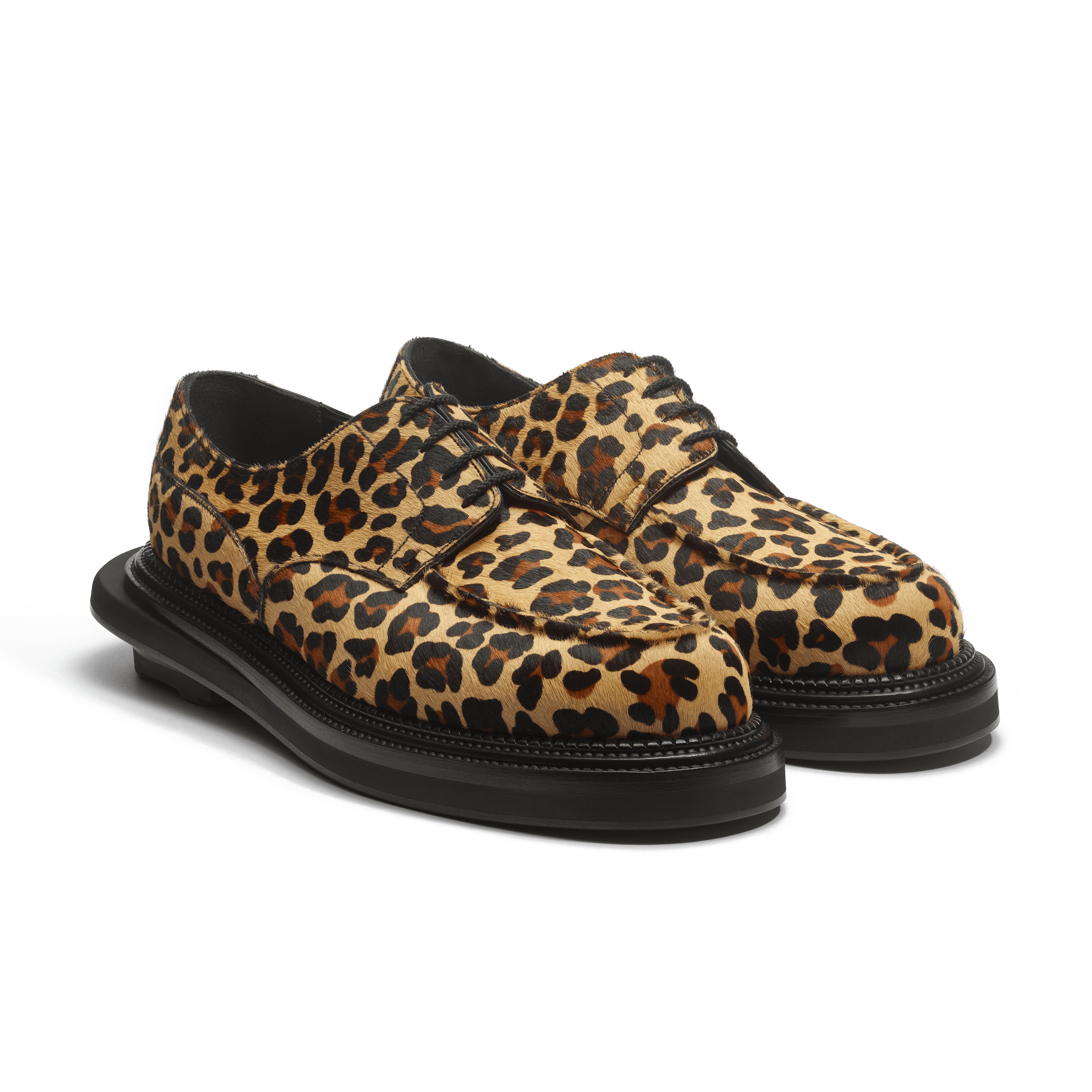 Calfskin with Leopard pattern Golf Derby J.M. Weston x sacai Calfskin with Leopard pattern Golf Derby J.M. Weston x sacai